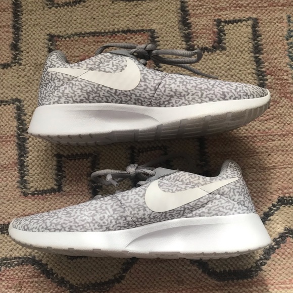 leopard print nike trainers
